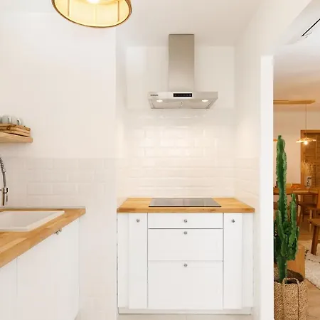 Hippie Palm Yourhosthelper Apartman *